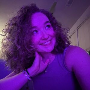 Meet your Posher, Valeriia